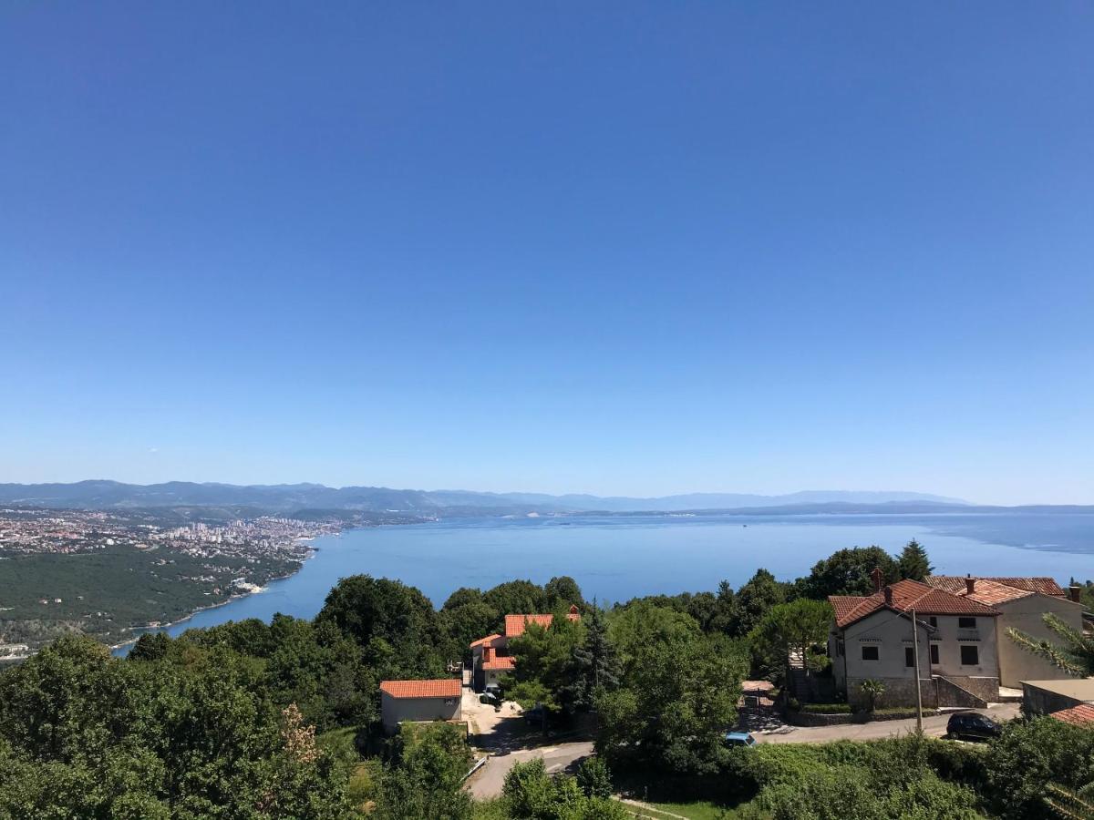 Uphill Opatija Apartment Exteriör bild